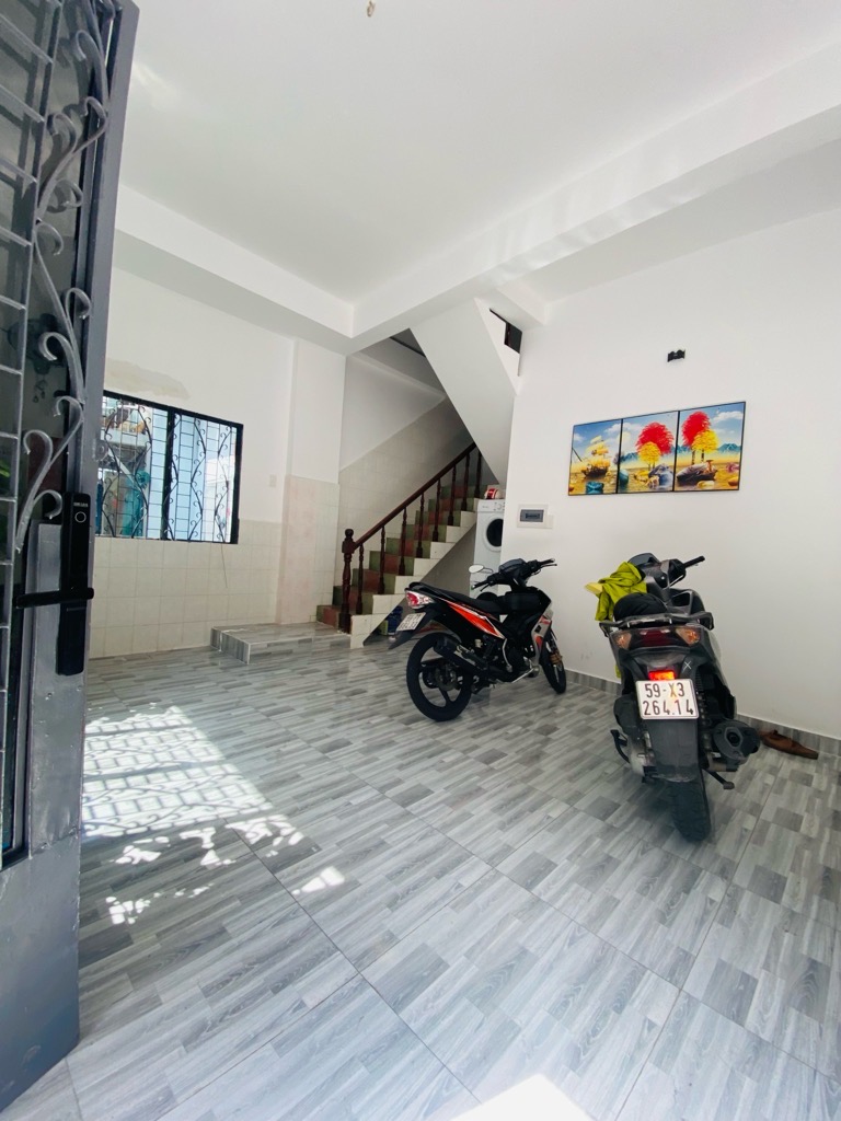 BÁN NHÀ TRUNG TÂM Q3 - NGAY VÒNG XOAY DÂN CHỦ - DÒNG TIỀN CHO THUÊ 25TR/THÁNG - NHỈNH 8 TỶ