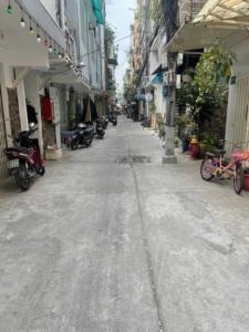 Bán nhà Quận 3, Nguyễn Đình Chiểu, 21.5m2, 4 tầng, HXH, nhỉnh 4 tỷ