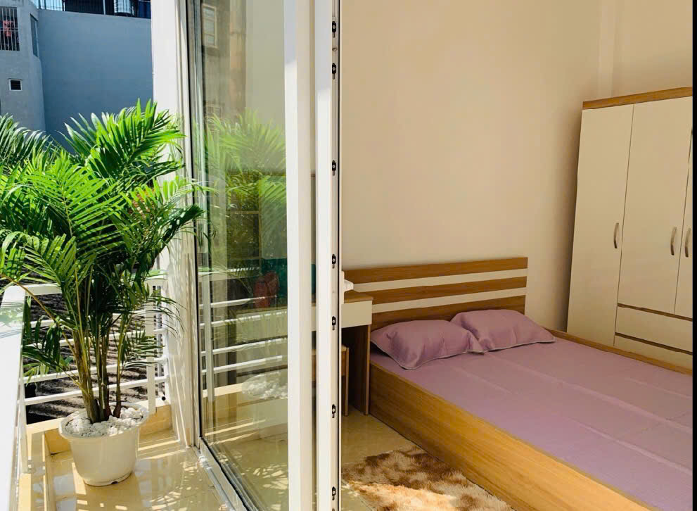 LÔ GÓC - NHÀ ĐẸP Ở LUÔN - 3PN - CÁCH Ô TÔ TRÁNH 20M - TẶNG FULL NỘI THẤT