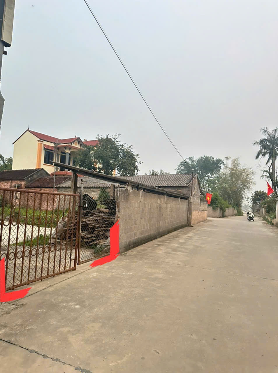 Bán mảnh 110m Tại Thanh Bình mặt tiền hơn 7m cách quốc lộ 6 hơn 300m