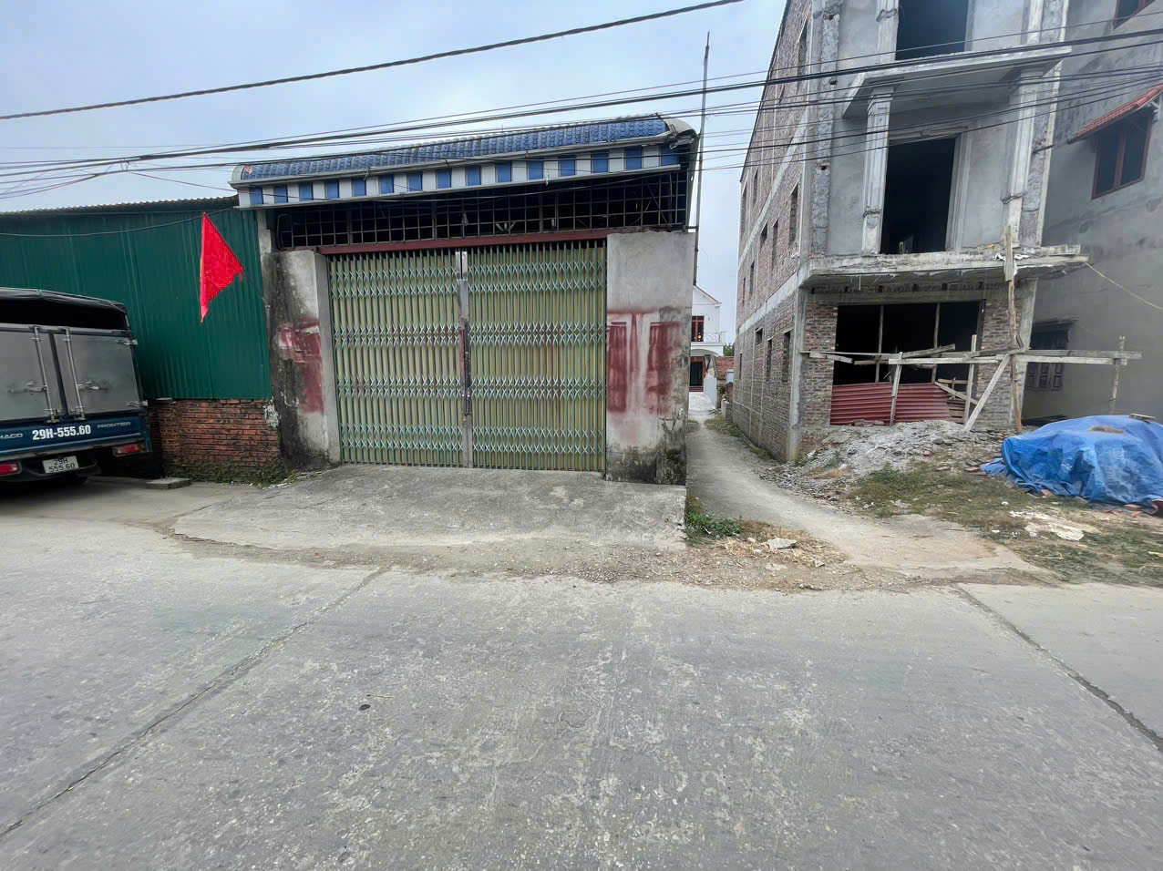 Cần bán đất 209m Hữu văn mặt tiền 6m, đường ô tô tránh nhau tiện ích đầy đủ giá nét