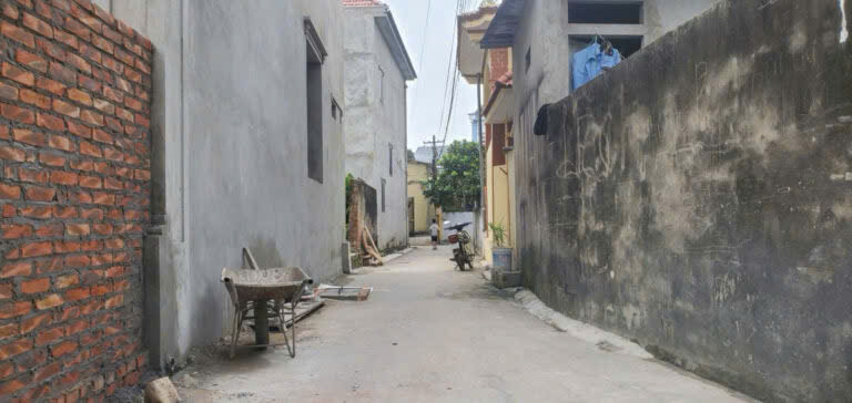 Bán 82m phú nghĩa chương mỹ,ô tô thoải mái, nở hậu giá chỉ 2,8tỷ