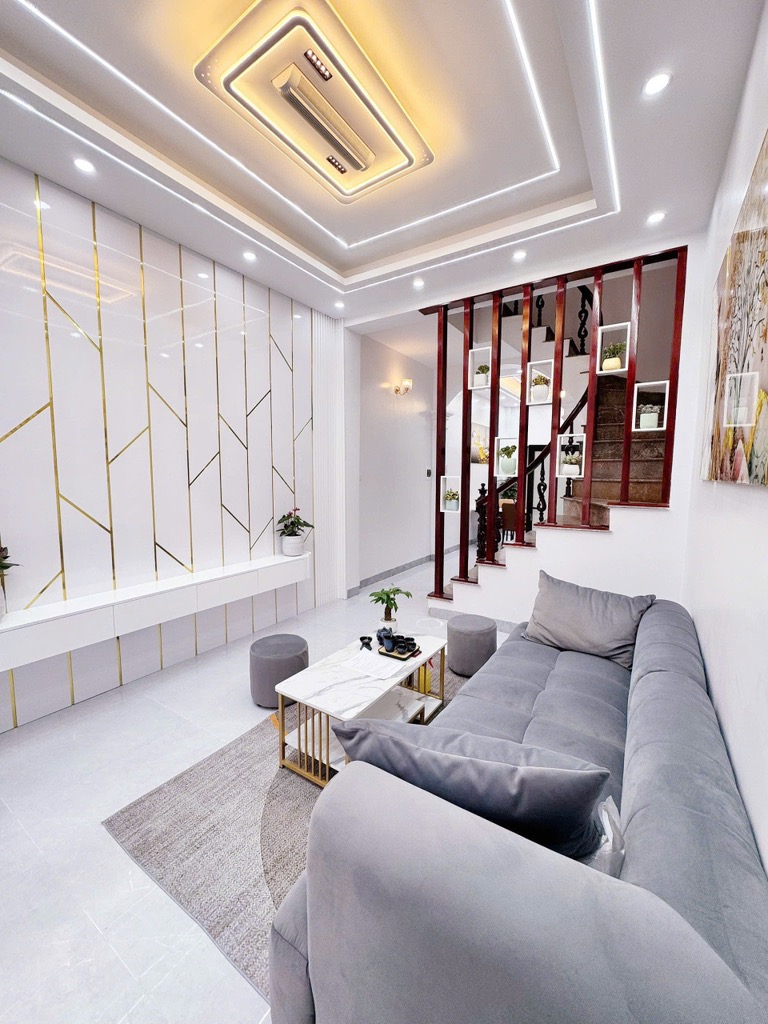 Bán nhà PL Ô TÔ đỗ cửa Phố Lê Trọng Tấn. DT 55m Giá : 9,48 tỷ.