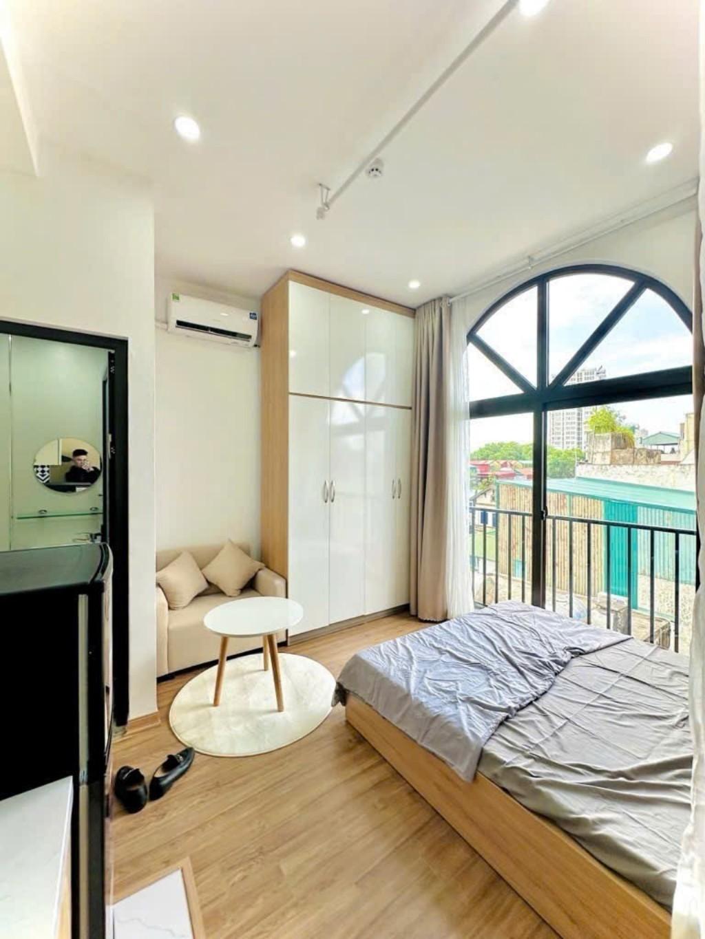 Bán nhà 4T Phố Khương Đình DT:50m. Giá chỉ : 6.69 tỷ.