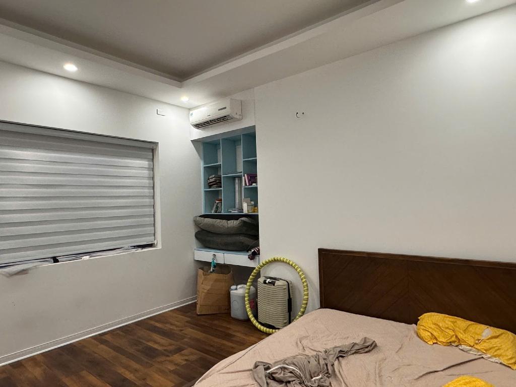 Bán nhà Ô TÔ đỗ cửa Phố  Định Công. DT 54m Giá : 9,5 tỷ.
