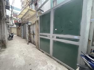 Bán GẤP nhà Phố Bùi Xương Trạch DT 68m,MT 5,2m Giá 9,9 tỷ.