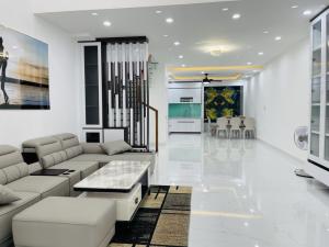 Bán nhà - HXH - ĐƯỜNG THÔNG - 5tỷ