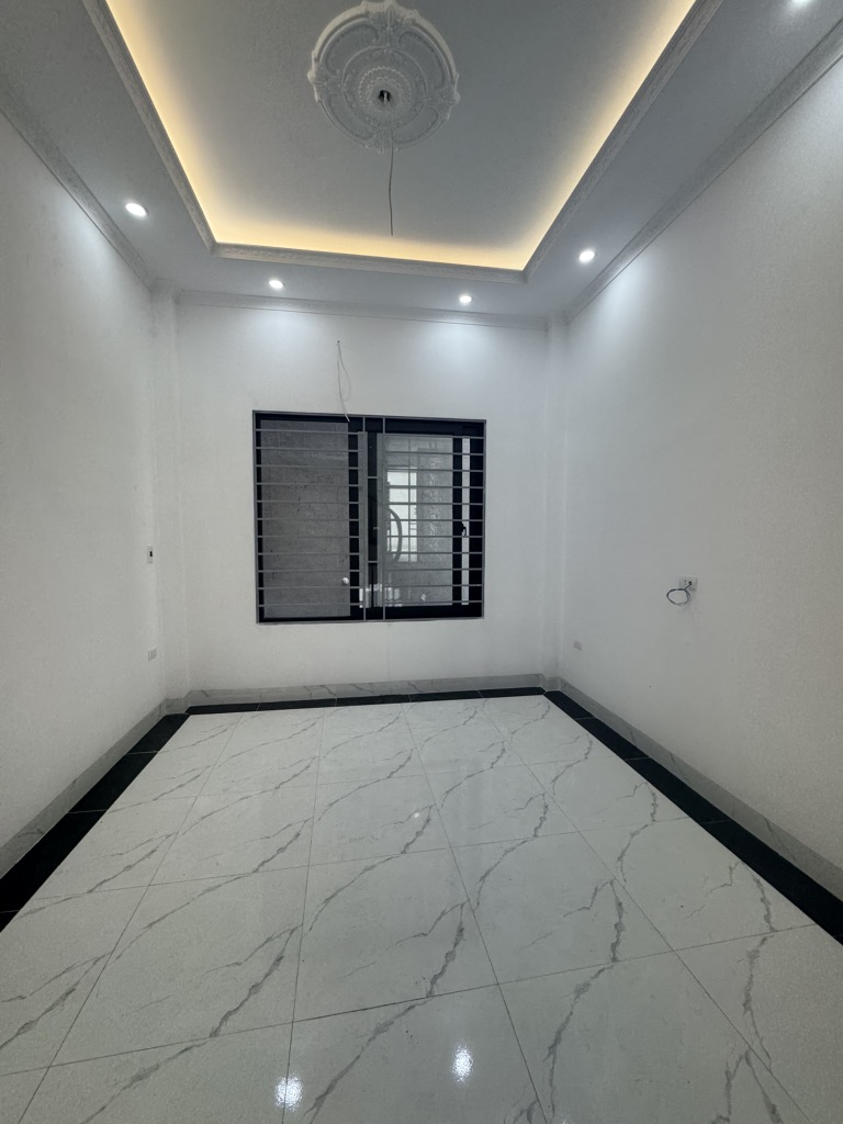 BÁN NHÀ 298 NGỌC HỒI - MỚI XÂY - 5 TẦNG - LÔ GÓC - THIẾT KẾ ĐẸP - MẶT TIỀN THOÁNG 40M2 NHỈNH 5 TỶ