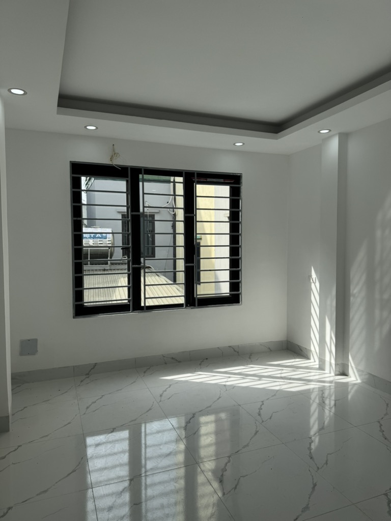 BÁN NHÀ 298 NGỌC HỒI - MỚI XÂY - 5 TẦNG - LÔ GÓC - THIẾT KẾ ĐẸP - MẶT TIỀN THOÁNG 40M2 NHỈNH 5 TỶ