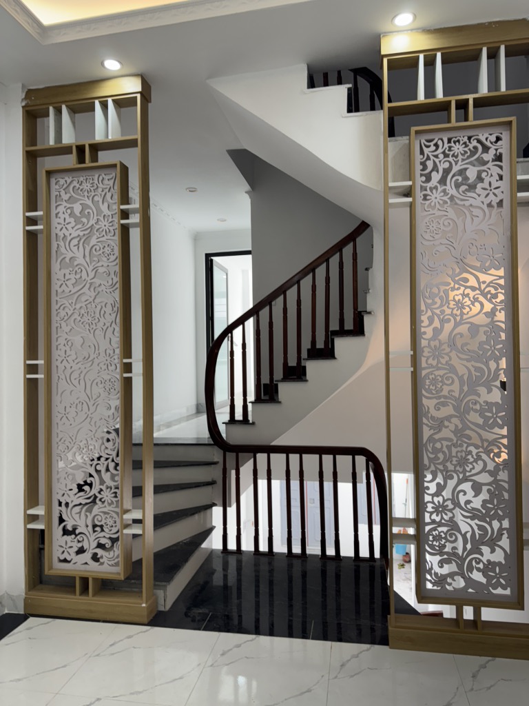 BÁN NHÀ 298 NGỌC HỒI - MỚI XÂY - 5 TẦNG - LÔ GÓC - THIẾT KẾ ĐẸP - MẶT TIỀN THOÁNG 40M2 NHỈNH 5 TỶ