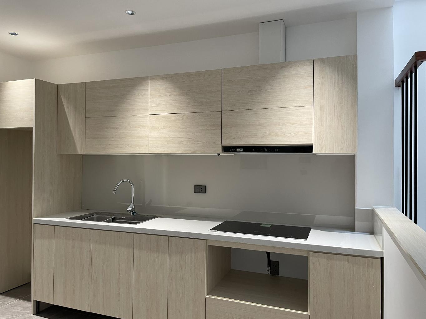 KHÔNG CÒN NHIỀU! NHÀ MỚI 5 TẦNG - SÁT ĐƯỜNG NGỌC HỒI - TRUNG TÂM VĂN ĐIỂN CHỈ NHỈNH 5 TỶ