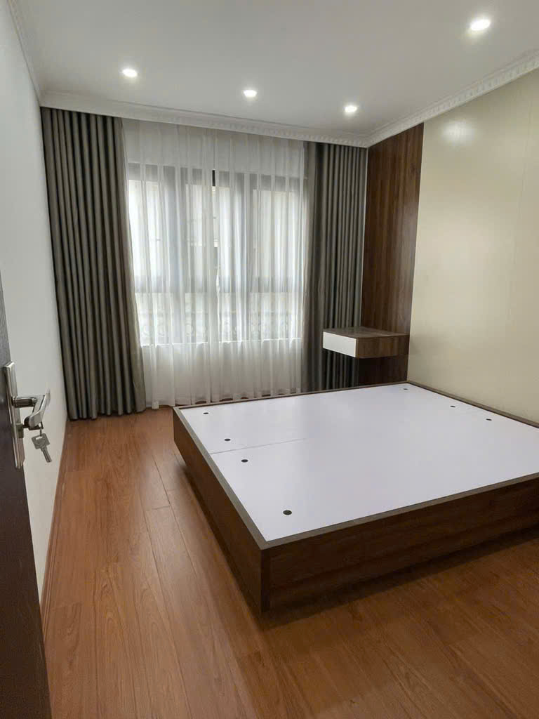 Bán nhà Thuỵ Khuê – 36m2 – 4 tầng – Mặt tiền rộng – 9,3 tỷ (có thương lượng)