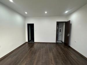 Bán nhà Tứ Liên, Tây Hồ 5 tầng 33m2, thiết kế đẹp, có thang máy 9,05 tỷ