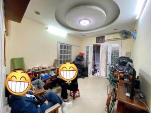 Bán nhà 6 tầng 28m2 La Thành, ngõ thông, lô góc, trung tâm quận Ba Đình 6,1 tỷ