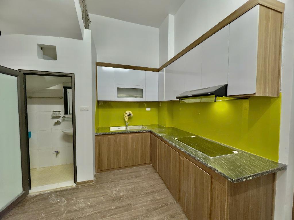 Nhà đẹp 2 tầng Vạn Phúc Thanh Trì, xách vali ở ngay, 60m2 3.x tỷ rẻ nhất khu vực