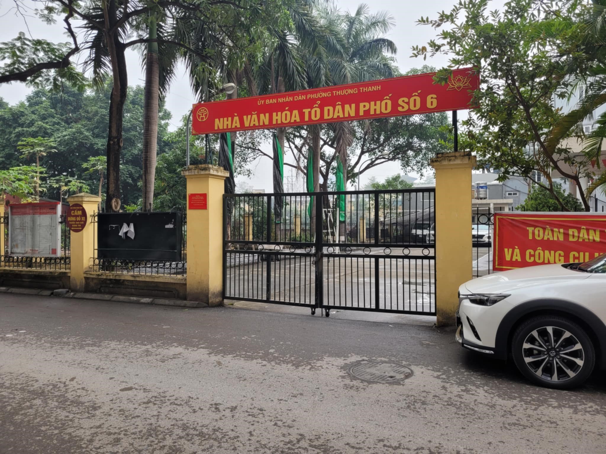 Bán nhà mặt đường 2 ô tô tránh, phố Gia Quất, phường Thượng Thanh, 52m2, giá chỉ hơn 4 tỷ