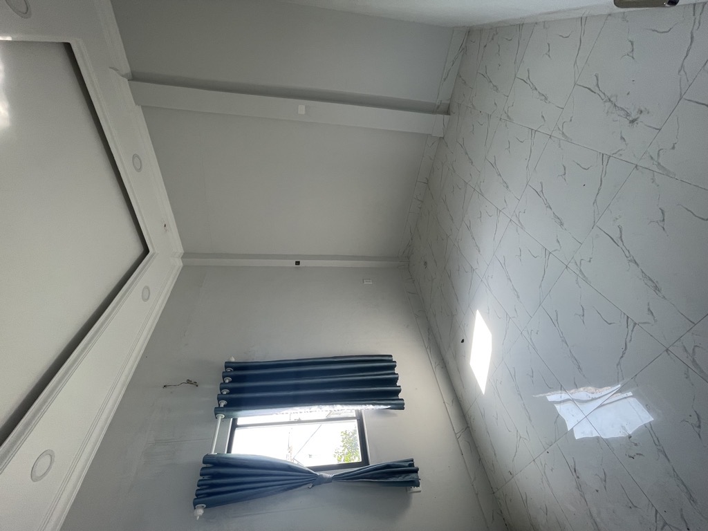 Bán  nhà Huỳnh Tấn Phát , Nhà Bè, DT: 55m2, 2 tầng, Giá 3.75 tỷ ( thương lượng )
