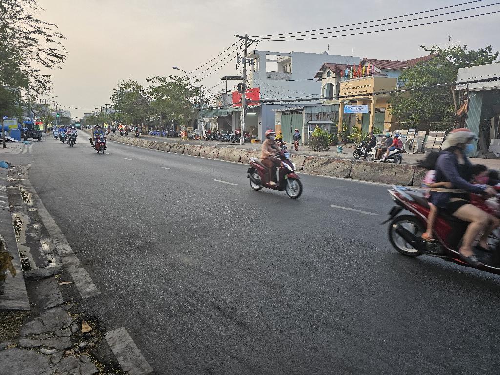 SIÊU RẺ - 38TR/M2 - HÀNG XÓM KDC AMELIE - NHÀ BÈ