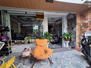 BÁN NR CẦU PHÚ XUÂN, HUỲNH TẤN PHÁT, 4 TẦNG, 97m2, GIÁ 7.6 TỶ