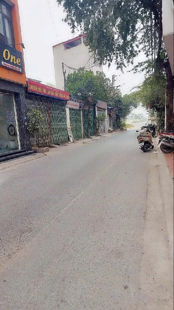 Nhà Mặt Ngõ Ô Tô _ Ngô Xuân Quảng _