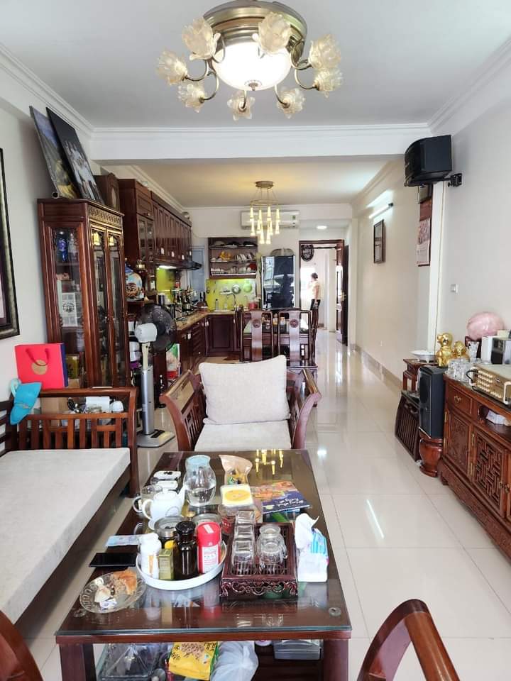 Nhà quận #ThanhXuân, 45m2, 4 tầng, ô tô, nhỉnh 6 tỷ - sổ nở hậu, có lối đi riêng