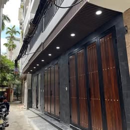 BÁN NHÀ TỨ LIÊN - TÂY HÔ - 2 Ô TÔ TRÁNH - THANG MÁY - KINH DOANH CHO THUÊ - CHỈ 13 TỶ - LH: 0909568289