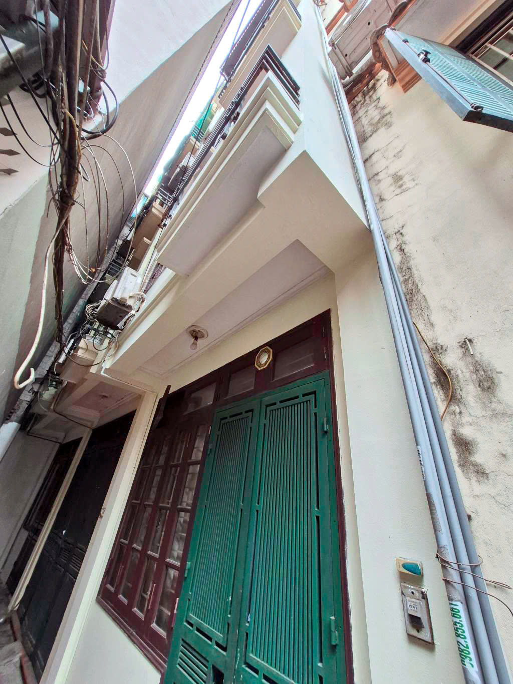 BÁN NHÀ XUÂN LA - GẦN HỒ TÂY - GIÁ CHỈ: 7.375 - LH: 0909568289