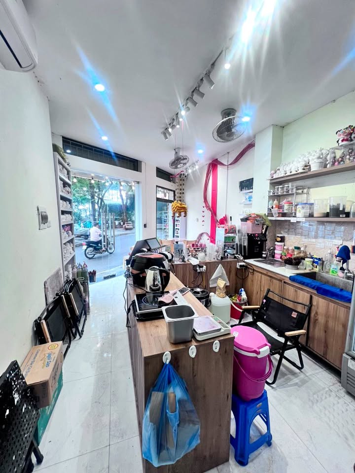 HIẾM - NHÀ MẶT PHỐ YÊN HOA - LÔ GÓC - MẶT TIỀN 5M - DÒNG TIỀN ỔN ĐỊNH - LH 0909568289