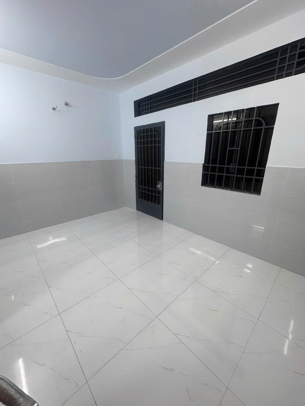 -BÁN NHÀ - NGUYỄN THỊ TẦN- PHƯỜNG 1- Q8- 4 TẦNG MỚI XÂY - SÂN THƯỢNG - SỔ HỒNG RIÊNG - GIÁ 3,5 TỶ