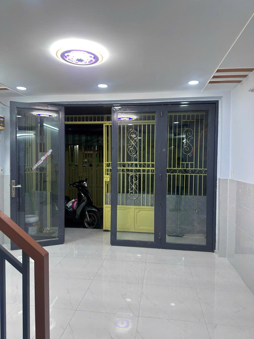 -BÁN NHÀ - NGUYỄN THỊ TẦN- PHƯỜNG 1- Q8- 4 TẦNG MỚI XÂY - SÂN THƯỢNG - SỔ HỒNG RIÊNG - GIÁ 3,5 TỶ