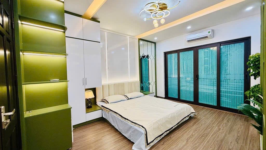 Cần tiền bán gấp