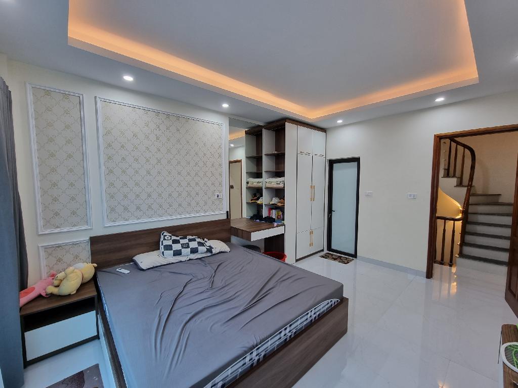 BÁN NHÀ PHÚ ĐÔ,NGÕ NÔNG,Ô TÔ GẦN,SỔ VUÔNG,GIÁ NHỈNH 6 TỶ
