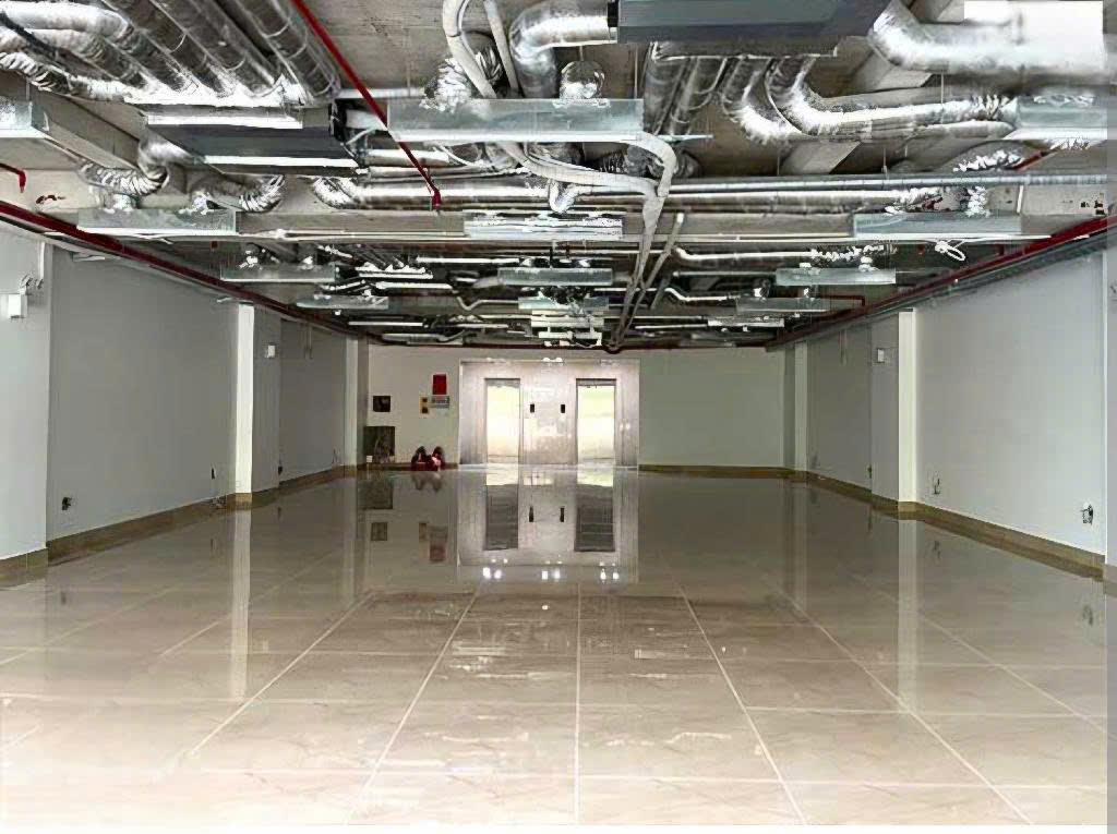 BÁN TÒA NHÀ VĂN PHÒNG MẶT PHỐ PHÙNG CHÍ KIÊN,CẦU GIẤY,PHÂN LÔ,Ô TÔ TRÁNH GIÁ 135 TỶ