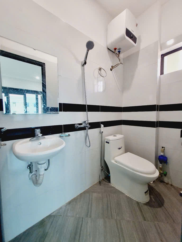 BÁN NHÀ TU HOÀNG PHƯƠNG CANH,NHÀ DÒNG TIỀN,CHUNG CƯ MI NI GIÁ 12,5 TỶ