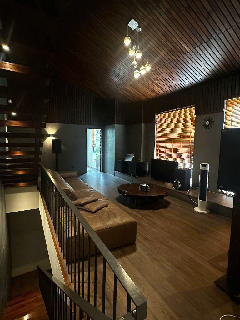 Bán biệt thư song lập Vinhomes Green Bay phân lô,ô tô tránh,vỉa hè,kinh doanh giá 105 tỷ