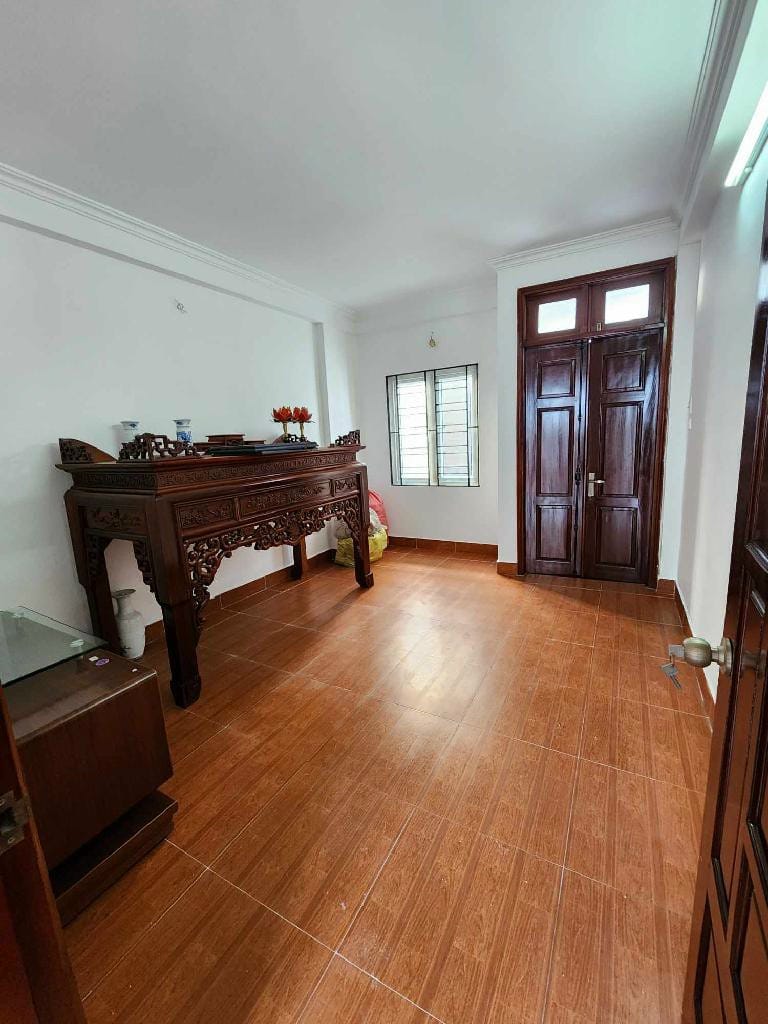 Bán nhà Mỹ Đình ngõ nông, ô tô đỗ cửa, lô góc, sát phố, dân xây giá nhỉnh 12 tỷ