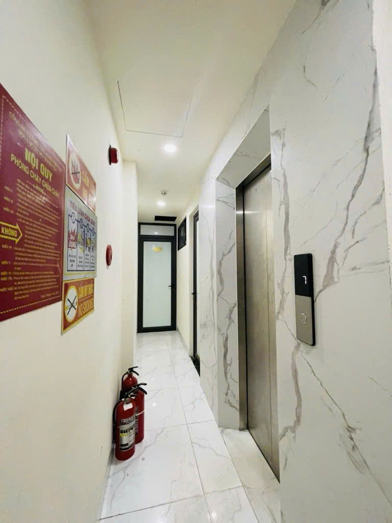 Bán tòa Căn Hộ Dịch Vụ,Chung Cư MiNi Mỹ Đình ngõ nông,ô tô gần giá 21 tỷ