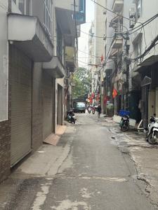 Bán nhà căn hộ dịch vụ,chung cư mini Miếu Đầm,Mễ Trì,Nam Từ Liêm,ô tô đỗ cửa giá 33.5 tỷ