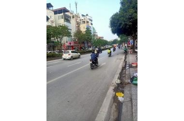 GIÁ GIÁ CẦN BÁN GẤP NHÀ MẶT PHỐ NGUYỄN VĂN CỪ,