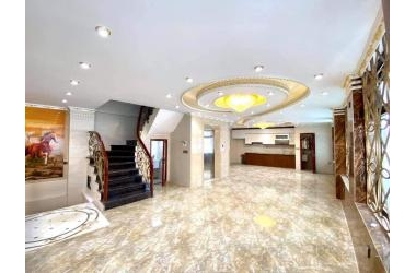 VIP - MẶT PHỐ KINH DOANH ĐỈNH - 3 MẶT TIỀN Ô TÔ TRÁNH - VỈA HÈ 10M