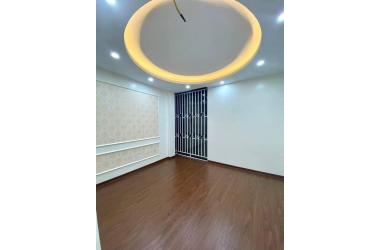 NHÀ MỚI LÊ TRỌNG TẤN- LÔ GÓC- MẶT TIỀN RỘNG-Ô CHỜ THANG MÁY-SỔ ĐỎ XỊN
