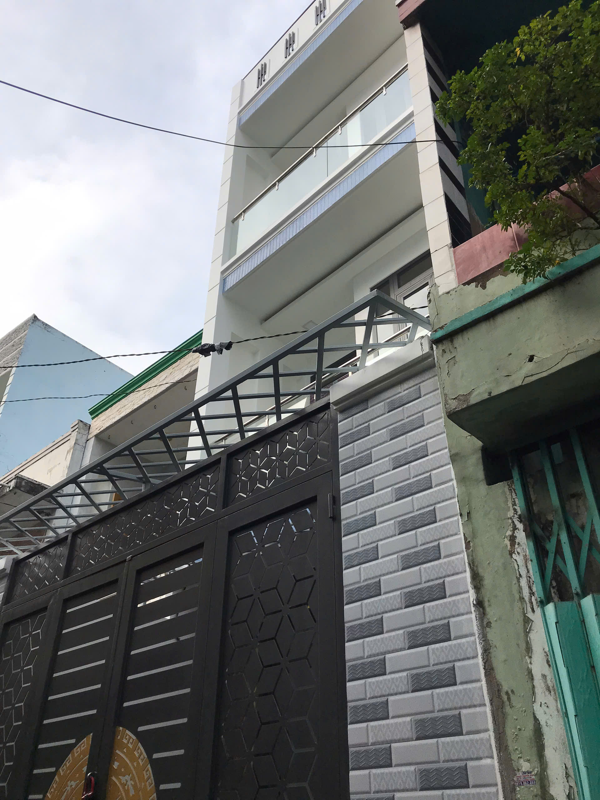 DT 61M² TẦNG - NHÀ MẶT TIỀN LÊ THỊ HOA - BÌNH CHIỂU THỦ ĐỨC  NHỈNH 2 TỶ