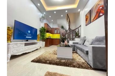 Bán nhà Trương Định 25m2 giá 2.35 tỷ, 4 tầng 2 ngủ, SDCC, Về ở ngay