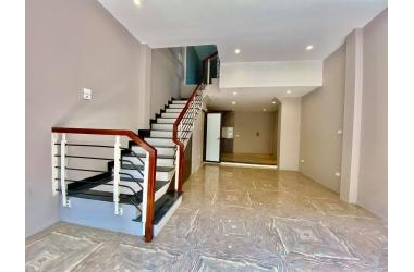 Bán nhà Tam Trinh 47m2 giá 4.6 tỷ, lô góc kinh doanh, Gara oto 5 Tầng