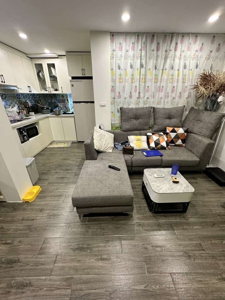 Bán nhà LÔ GÓC - trung tâm Đống Đa - Ô TÔ ĐỖ CỬA - 9 tỷ 28m2