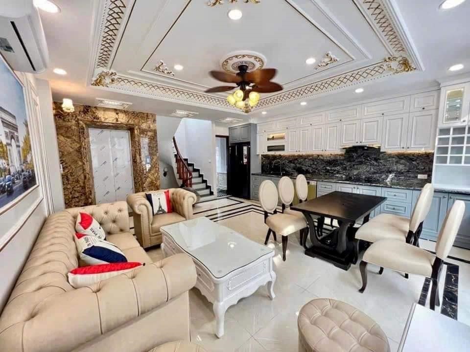 BÁN 115m sát Vinhomes Ocean Park 1 SIÊU MT 8.2m 3 ô tô chánh 10,x ty TLuong 0961503168