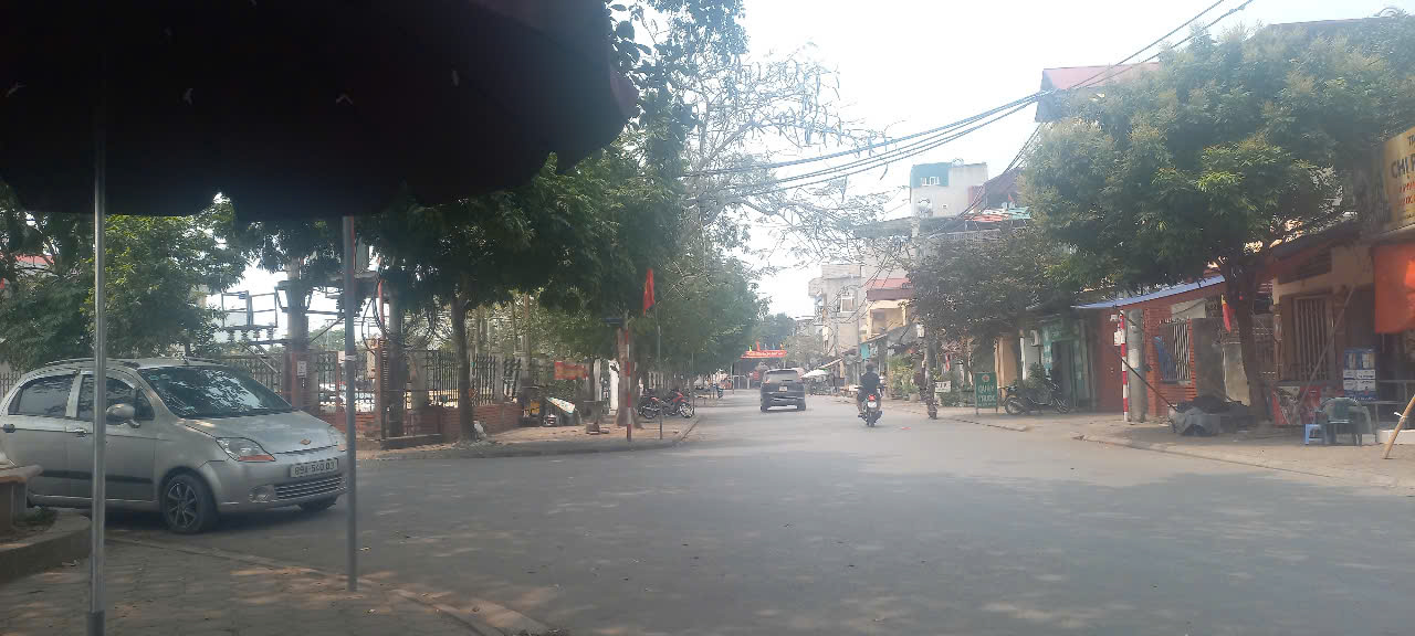 Bán 100m Cổ Bi Gia Lâm MT6 đường nhựa KD Vỉa hè TO nhỉnh 10 ty TLuong 0961503168