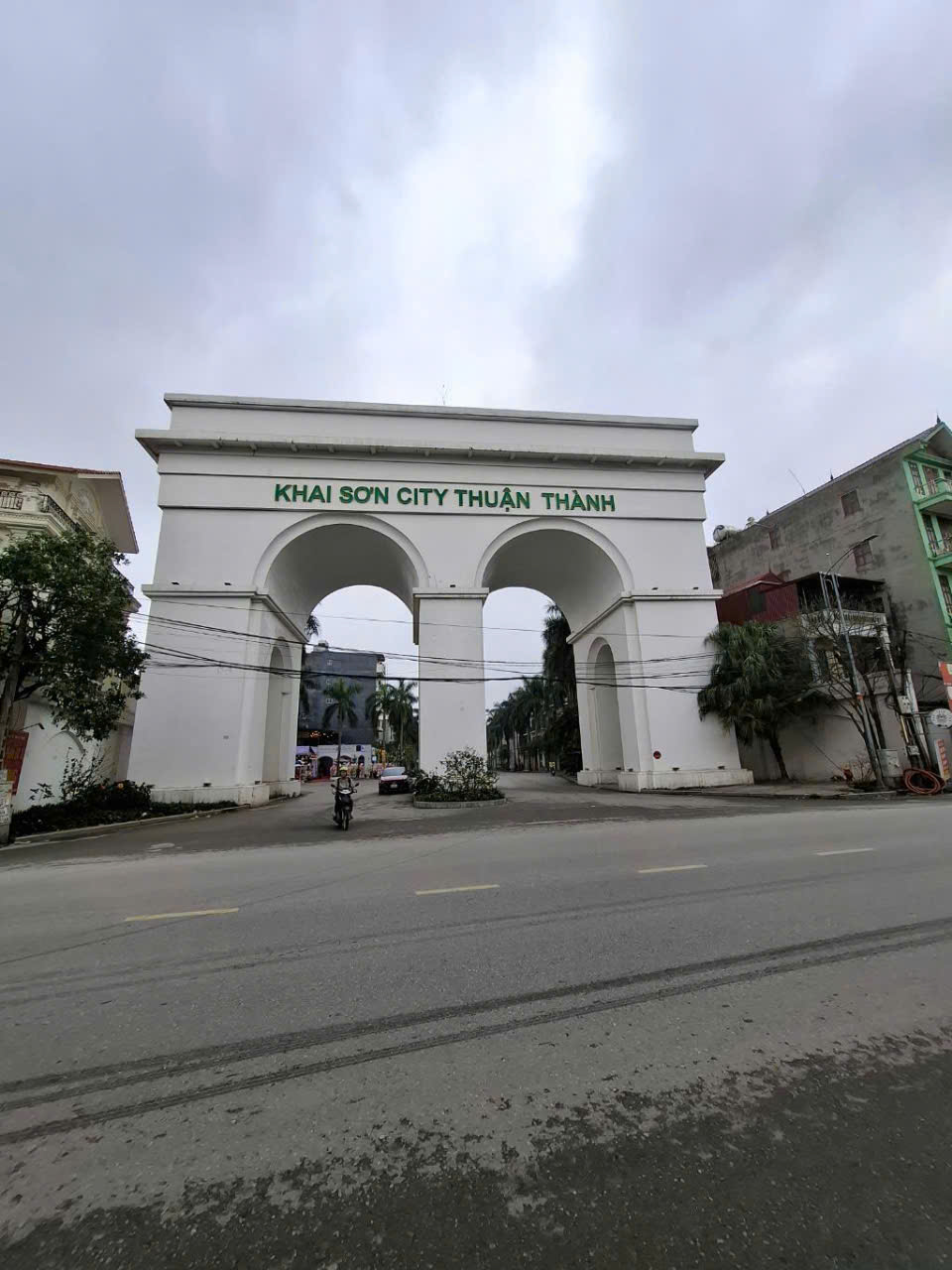 GẤP BÁN gần Vinhomes đất Sổ đỏ KĐT Khai Sơn đường Dương Đức Hiền chỉ hơn 50tr/m
