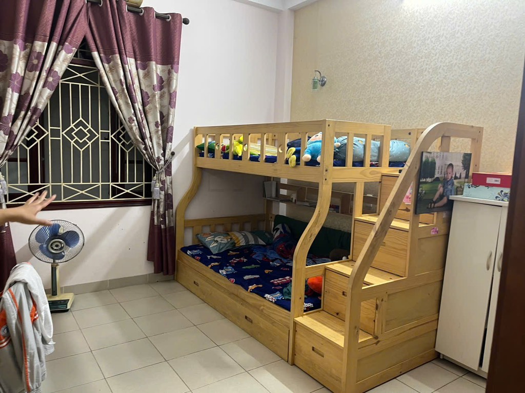 SIÊU PHẨM Ô TÔ TRÁNH, KINH DOANH VIEW VƯỜN HOA THỊNH LIỆT, 60M2 VỈA HÈ RỘNG SỔ VUÔNG.