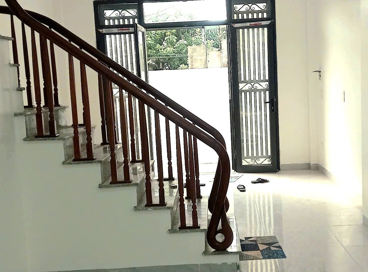 TỨ HIỆP THANH TRÌ GIÁP ĐÔ THỊ HỒNG HÀ VÀI BƯỚC RA CHỢ TỨ HIỆP 58m 4 tầng GIÁ CHỈ LOANH QUANH 6Đ.